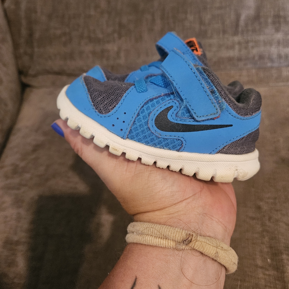 Nike Kids Blue and Gray Sneakers